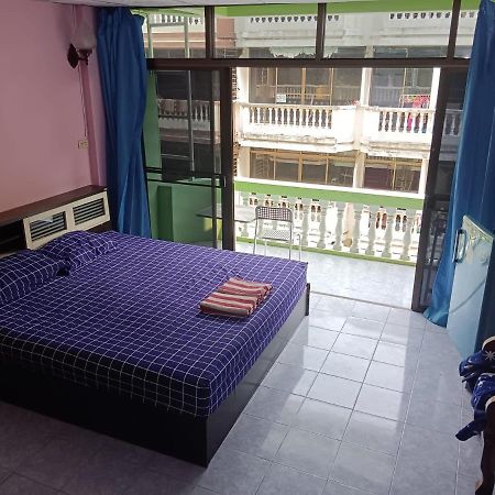 Yuri Guesthouse หาดจอมเทียน ภายนอก รูปภาพ