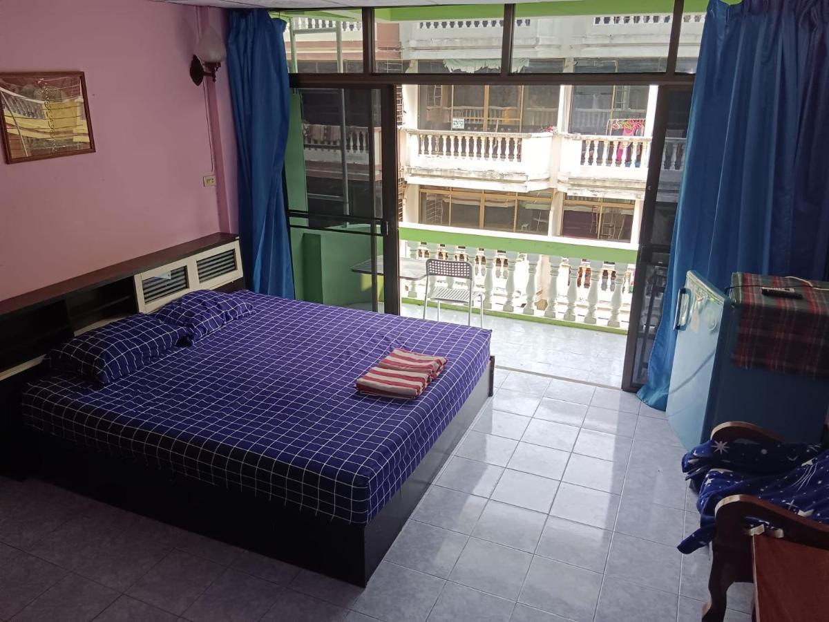 Yuri Guesthouse หาดจอมเทียน ภายนอก รูปภาพ